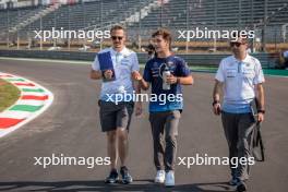 Franco Colapinto (ARG) Williams Racing walks the circuit with Gaetan Jego, Williams Racing Race Engineer. 29.08.2024. Formula 1 World Championship, Rd 16, Italian Grand Prix, Monza, Italy, Preparation Day.