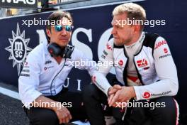 (L to R): Ayao Komatsu (JPN) Haas F1 Team Principal with Kevin Magnussen (DEN) Haas F1 Team on the grid. 07.04.2024. Formula 1 World Championship, Rd 4, Japanese Grand Prix, Suzuka, Japan, Race Day.