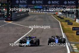 Pierre Gasly (FRA) Alpine F1 Team A524 and Logan Sargeant (USA) Williams Racing FW46 battle for position. 07.04.2024. Formula 1 World Championship, Rd 4, Japanese Grand Prix, Suzuka, Japan, Race Day.