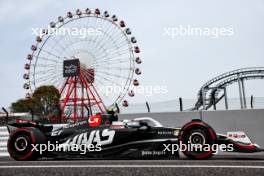 Nico Hulkenberg (GER) Haas VF-24. 06.04.2024. Formula 1 World Championship, Rd 4, Japanese Grand Prix, Suzuka, Japan, Qualifying Day.