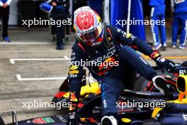 Pole sitter Max Verstappen (NLD) Red Bull Racing RB20 in qualifying parc ferme. 06.04.2024. Formula 1 World Championship, Rd 4, Japanese Grand Prix, Suzuka, Japan, Qualifying Day.