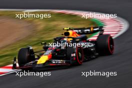 Sergio Perez (MEX) Red Bull Racing RB20. 06.04.2024. Formula 1 World Championship, Rd 4, Japanese Grand Prix, Suzuka, Japan, Qualifying Day.
