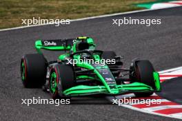 Zhou Guanyu (CHN) Sauber C44. 06.04.2024. Formula 1 World Championship, Rd 4, Japanese Grand Prix, Suzuka, Japan, Qualifying Day.