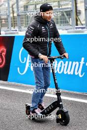 Esteban Ocon (FRA) Alpine F1 Team rides the circuit. 04.04.2024. Formula 1 World Championship, Rd 4, Japanese Grand Prix, Suzuka, Japan, Preparation Day.