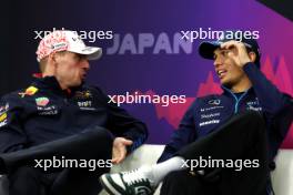 (L to R): Max Verstappen (NLD) Red Bull Racing and Alexander Albon (THA) Williams Racing in the FIA Press Conference. 04.04.2024. Formula 1 World Championship, Rd 4, Japanese Grand Prix, Suzuka, Japan, Preparation Day.