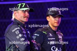 (L to R): Valtteri Bottas (FIN) Sauber with team mate Zhou Guanyu (CHN) Sauber. 20.11.2024. Formula 1 World Championship, Rd 22, Las Vegas Grand Prix, Las Vegas, Nevada, USA, Preparation Day.