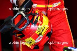The helmet of Carlos Sainz Jr (ESP) Ferrari. 24.05.2024. Formula 1 World Championship, Rd 8, Monaco Grand Prix, Monte Carlo, Monaco, Practice Day.