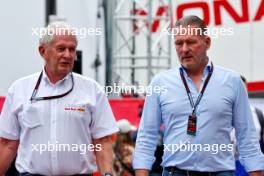 (L to R): Dr Helmut Marko (AUT) Red Bull Motorsport Consultant with Jos Verstappen (NLD). 24.05.2024. Formula 1 World Championship, Rd 8, Monaco Grand Prix, Monte Carlo, Monaco, Practice Day.