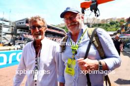 Eddie Jordan (IRE), manager of Adrian Newey (GBR) Red Bull Racing Chief Technical Officer, with Liam Cunningham (IRE) Actor. 26.05.2024. Formula 1 World Championship, Rd 8, Monaco Grand Prix, Monte Carlo, Monaco, Race Day.