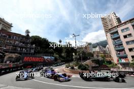 Yuki Tsunoda (JPN) RB VCARB 01 and Alexander Albon (THA) Williams Racing FW46 at the start of the race. 26.05.2024. Formula 1 World Championship, Rd 8, Monaco Grand Prix, Monte Carlo, Monaco, Race Day.