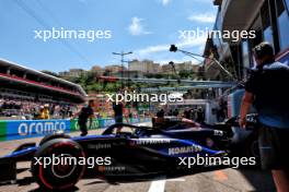 Alexander Albon (THA) Williams Racing FW46 leaves the pits. 25.05.2024. Formula 1 World Championship, Rd 8, Monaco Grand Prix, Monte Carlo, Monaco, Qualifying Day.