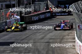 (L to R): Lando Norris (GBR) McLaren MCL38 and Daniel Ricciardo (AUS) RB VCARB 01. 25.05.2024. Formula 1 World Championship, Rd 8, Monaco Grand Prix, Monte Carlo, Monaco, Qualifying Day.