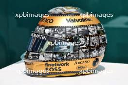 The helmet of Fernando Alonso (ESP) Aston Martin F1 Team, celebrating 400 F1 races. 25.10.2024. Formula 1 World Championship, Rd 20, Mexican Grand Prix, Mexico City, Mexico, Practice Day.