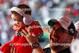 Circuit atmosphere - fans in the grandstand. 25.10.2024. Formula 1 World Championship, Rd 20, Mexican Grand Prix, Mexico City, Mexico, Practice Day.