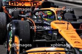 Oscar Piastri (AUS) McLaren MCL38. 25.10.2024. Formula 1 World Championship, Rd 20, Mexican Grand Prix, Mexico City, Mexico, Practice Day.