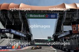 Max Verstappen (NLD) Red Bull Racing RB20. 25.10.2024. Formula 1 World Championship, Rd 20, Mexican Grand Prix, Mexico City, Mexico, Practice Day.