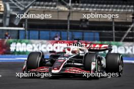 Kevin Magnussen (DEN) Haas VF-24. 25.10.2024. Formula 1 World Championship, Rd 20, Mexican Grand Prix, Mexico City, Mexico, Practice Day.