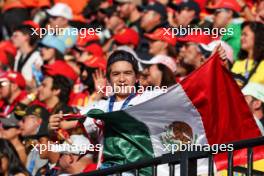 Circuit atmosphere - fans in the grandstand. 25.10.2024. Formula 1 World Championship, Rd 20, Mexican Grand Prix, Mexico City, Mexico, Practice Day.