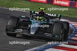 Lewis Hamilton (GBR) Mercedes AMG F1 W15. 25.10.2024. Formula 1 World Championship, Rd 20, Mexican Grand Prix, Mexico City, Mexico, Practice Day.