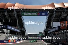 Robert Shwartzman (RUS) / (ISR) Sauber C44 Test Driver. 25.10.2024. Formula 1 World Championship, Rd 20, Mexican Grand Prix, Mexico City, Mexico, Practice Day.