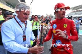 Race winner Carlos Sainz Jr (ESP) Ferrari celebrates with his father Carlos Sainz (ESP). 27.10.2024. Formula 1 World Championship, Rd 20, Mexican Grand Prix, Mexico City, Mexico, Race Day.