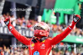 Race winner Carlos Sainz Jr (ESP) Ferrari celebrates in parc ferme. 27.10.2024. Formula 1 World Championship, Rd 20, Mexican Grand Prix, Mexico City, Mexico, Race Day.