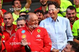 Frederic Vasseur (FRA) Ferrari Team Principal and John Elkann (ITA) FIAT Chrysler Automobiles Chairman celebrate with the team. 27.10.2024. Formula 1 World Championship, Rd 20, Mexican Grand Prix, Mexico City, Mexico, Race Day.