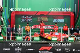 The podium (L to R): Lando Norris (GBR) McLaren, second; Carlos Sainz Jr (ESP) Ferrari, race winner; Charles Leclerc (MON) Ferrari, third; Riccardo Adami (ITA) Ferrari Race Engineer. 27.10.2024. Formula 1 World Championship, Rd 20, Mexican Grand Prix, Mexico City, Mexico, Race Day.