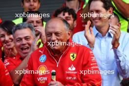 Frederic Vasseur (FRA) Ferrari Team Principal and John Elkann (ITA) FIAT Chrysler Automobiles Chairman celebrate with the team. 27.10.2024. Formula 1 World Championship, Rd 20, Mexican Grand Prix, Mexico City, Mexico, Race Day.