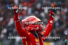 Carlos Sainz Jr (ESP), Scuderia Ferrari  27.10.2024. Formula 1 World Championship, Rd 20, Mexican Grand Prix, Mexico City, Mexico, Race Day.