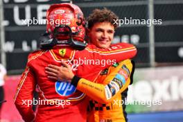 (L to R): Race winner Carlos Sainz Jr (ESP) Ferrari celebrates in parc ferme with second placed Lando Norris (GBR) McLaren. 27.10.2024. Formula 1 World Championship, Rd 20, Mexican Grand Prix, Mexico City, Mexico, Race Day.