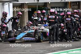 Esteban Ocon (FRA) Alpine F1 Team A524 makes a pit stop. 27.10.2024. Formula 1 World Championship, Rd 20, Mexican Grand Prix, Mexico City, Mexico, Race Day.