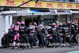 Esteban Ocon (FRA) Alpine F1 Team A524 makes a pit stop. 27.10.2024. Formula 1 World Championship, Rd 20, Mexican Grand Prix, Mexico City, Mexico, Race Day.