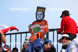 Circuit atmosphere - fans in the grandstand. 27.10.2024. Formula 1 World Championship, Rd 20, Mexican Grand Prix, Mexico City, Mexico, Race Day.