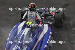 Yuki Tsunoda (JPN) RB VCARB 01 crashed out of the race. 27.10.2024. Formula 1 World Championship, Rd 20, Mexican Grand Prix, Mexico City, Mexico, Race Day.