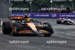 Lando Norris (GBR) McLaren MCL38. 27.10.2024. Formula 1 World Championship, Rd 20, Mexican Grand Prix, Mexico City, Mexico, Race Day.