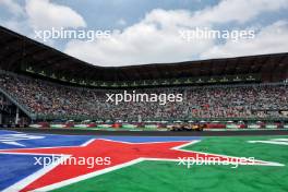 Oscar Piastri (AUS) McLaren MCL38. 26.10.2024. Formula 1 World Championship, Rd 20, Mexican Grand Prix, Mexico City, Mexico, Qualifying Day.