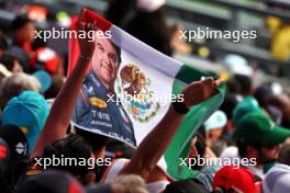 Circuit atmosphere - fans in the grandstand. 26.10.2024. Formula 1 World Championship, Rd 20, Mexican Grand Prix, Mexico City, Mexico, Qualifying Day.