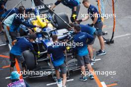 Franco Colapinto (ARG) Williams Racing FW46 in the pits. 26.10.2024. Formula 1 World Championship, Rd 20, Mexican Grand Prix, Mexico City, Mexico, Qualifying Day.