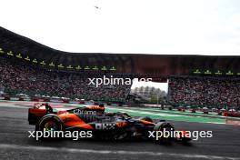 Oscar Piastri (AUS) McLaren MCL38. 26.10.2024. Formula 1 World Championship, Rd 20, Mexican Grand Prix, Mexico City, Mexico, Qualifying Day.