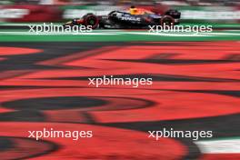 Max Verstappen (NLD) Red Bull Racing RB20. 26.10.2024. Formula 1 World Championship, Rd 20, Mexican Grand Prix, Mexico City, Mexico, Qualifying Day.