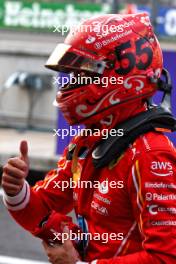 Carlos Sainz Jr (ESP) Ferrari celebrates his pole position in qualifying parc ferme. 26.10.2024. Formula 1 World Championship, Rd 20, Mexican Grand Prix, Mexico City, Mexico, Qualifying Day.