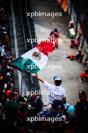 Circuit atmosphere - fans in the grandstand. 26.10.2024. Formula 1 World Championship, Rd 20, Mexican Grand Prix, Mexico City, Mexico, Qualifying Day.