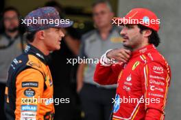 (L to R): Lando Norris (GBR) McLaren and pole sitter Carlos Sainz Jr (ESP) Ferrari in qualifying parc ferme. 26.10.2024. Formula 1 World Championship, Rd 20, Mexican Grand Prix, Mexico City, Mexico, Qualifying Day.