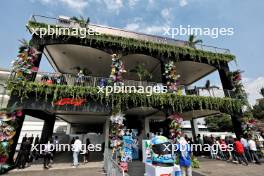 Circuit atmosphere - Paddock club. 26.10.2024. Formula 1 World Championship, Rd 20, Mexican Grand Prix, Mexico City, Mexico, Qualifying Day.