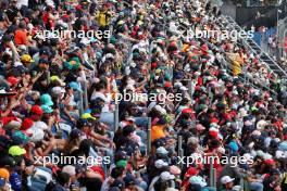 Circuit atmosphere - fans in the grandstand. 26.10.2024. Formula 1 World Championship, Rd 20, Mexican Grand Prix, Mexico City, Mexico, Qualifying Day.