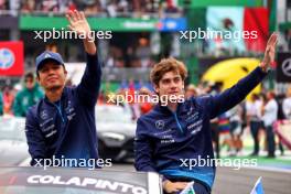 (L to R): Alexander Albon (THA) Williams Racing and Franco Colapinto (ARG) Williams Racing on the drivers' parade. 27.10.2024. Formula 1 World Championship, Rd 20, Mexican Grand Prix, Mexico City, Mexico, Race Day.