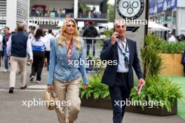 Carlos Slim Domit (MEX) Chairman of America Movil with his wife María Elena Torruco (MEX). 27.10.2024. Formula 1 World Championship, Rd 20, Mexican Grand Prix, Mexico City, Mexico, Race Day.