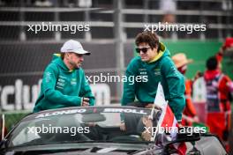 (L to R): Fernando Alonso (ESP) Aston Martin F1 Team and Lance Stroll (CDN) Aston Martin F1 Team on the drivers' parade. 27.10.2024. Formula 1 World Championship, Rd 20, Mexican Grand Prix, Mexico City, Mexico, Race Day.