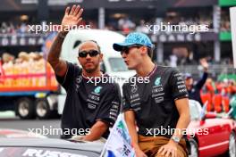 (L to R): Lewis Hamilton (GBR) Mercedes AMG F1 and George Russell (GBR) Mercedes AMG F1 on the drivers' parade. 27.10.2024. Formula 1 World Championship, Rd 20, Mexican Grand Prix, Mexico City, Mexico, Race Day.